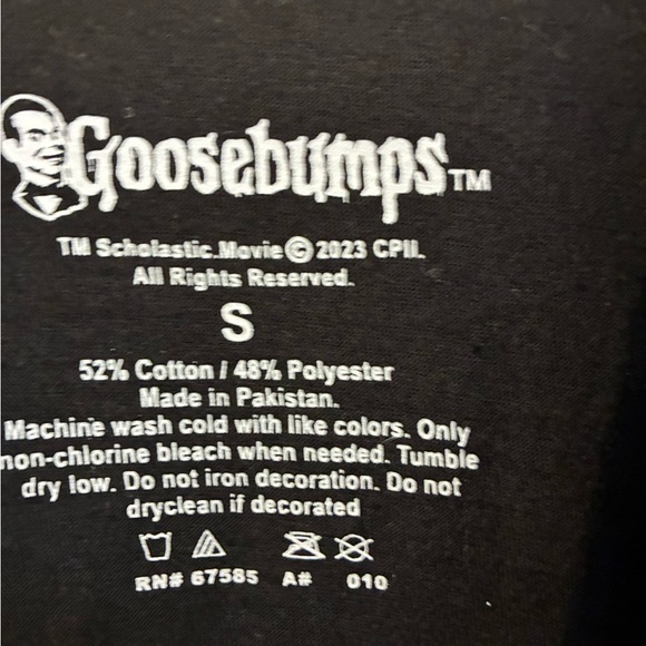 Goosebumps Black Graphic T-Shirt Size S NWOT - Picture 2 of 3